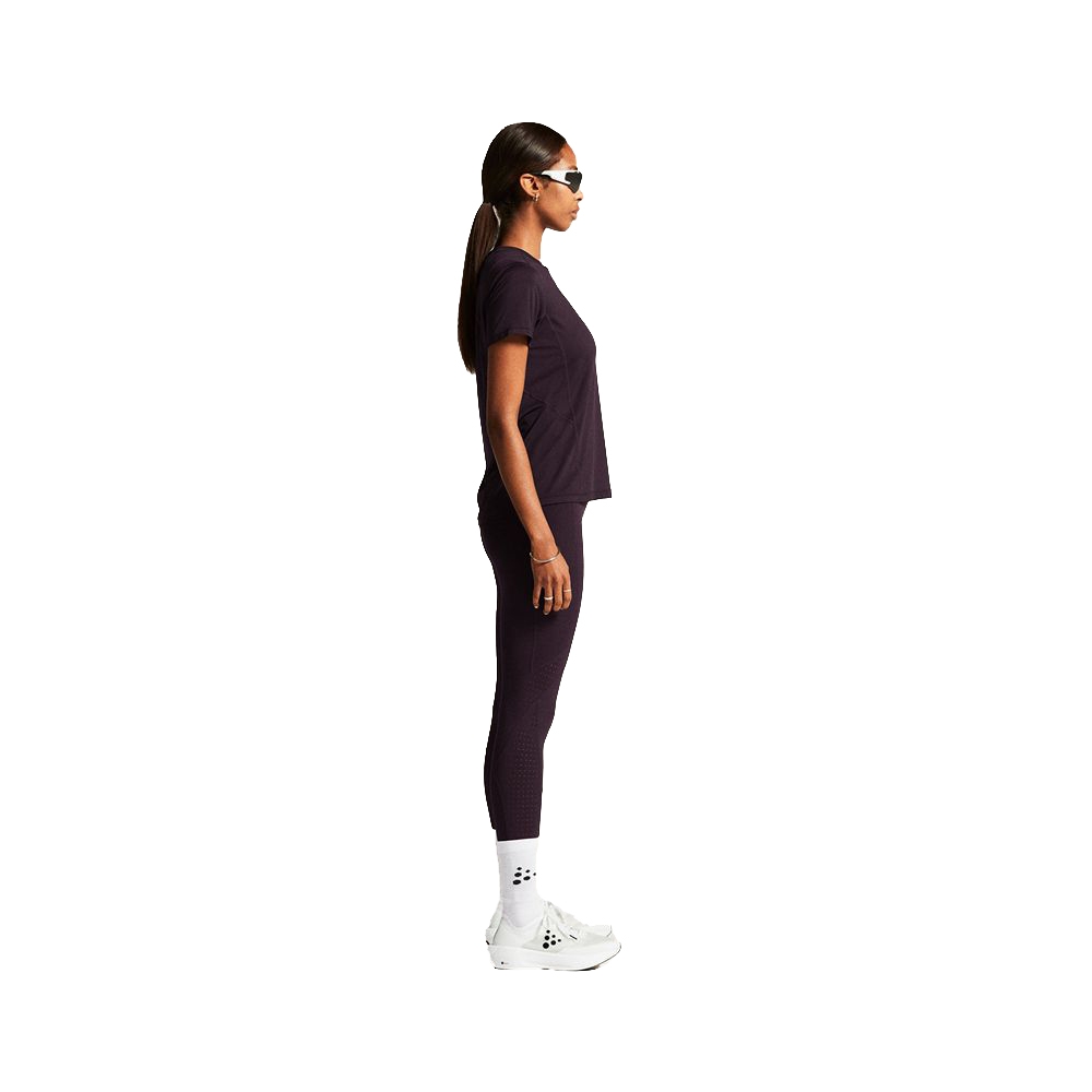 Craft Adv Essence SS Tee 2 Women's DK Plum 1914798-499000 shirts en tops online bestellen bij Kathmandu Outdoor & Travel