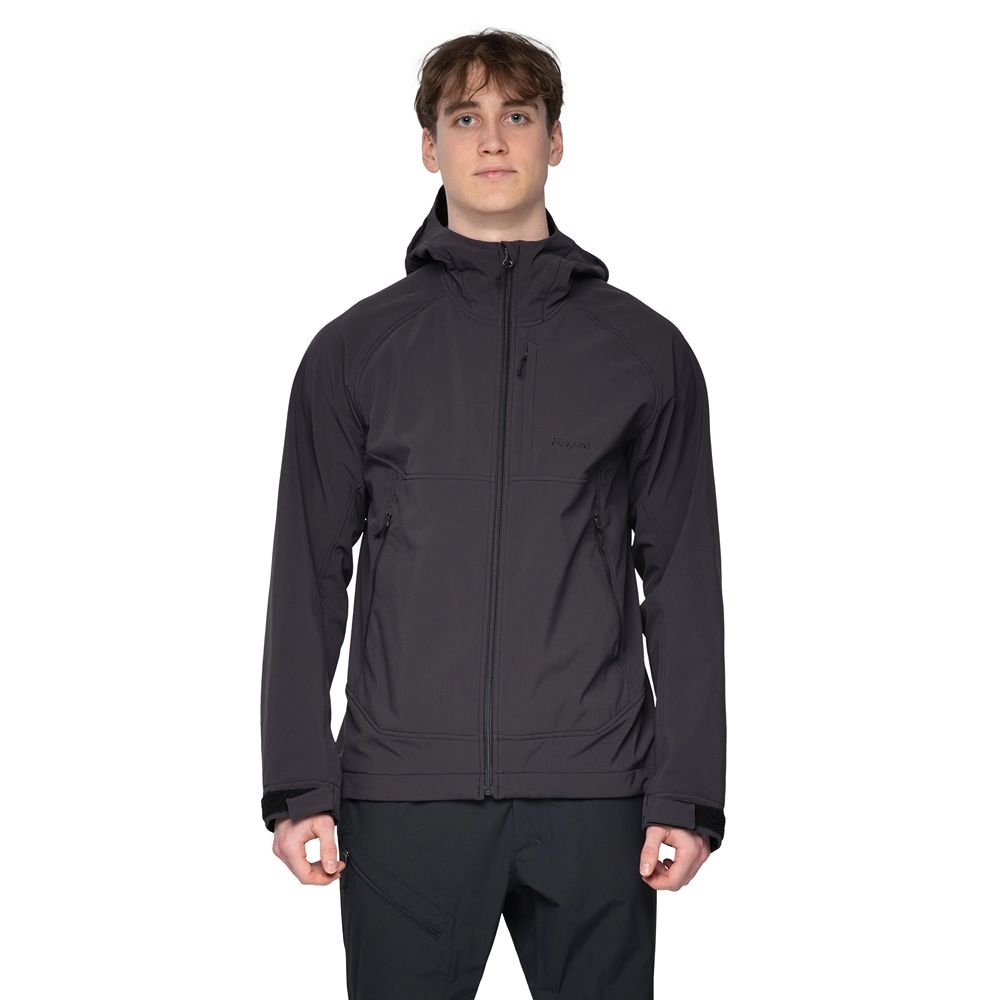 Bergans Vaagaa Softshell Jacket Hood Black 3362-91 jassen online bestellen bij Kathmandu Outdoor & Travel