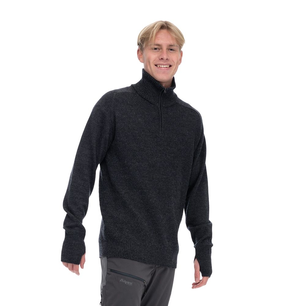 Bergans Ulriken Light Merino Jumper Dark Shadow Grey 3129-24616 fleeces en truien online bestellen bij Kathmandu Outdoor & Travel