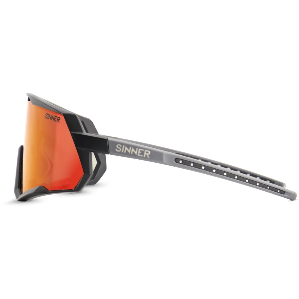 Sinner Pace Matte Black SISU-872-10-58 zonnebrillen online bestellen bij Kathmandu Outdoor & Travel