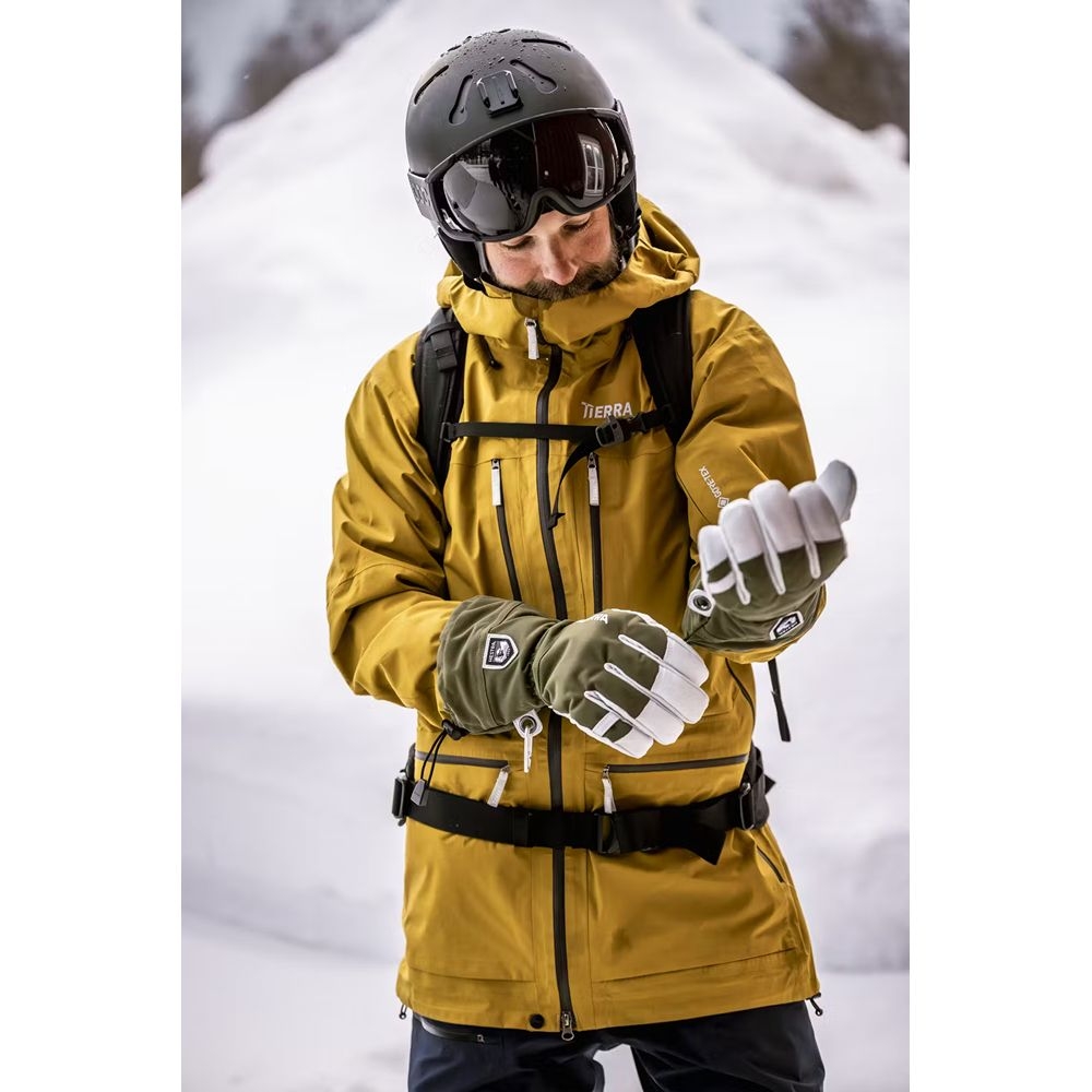 Hestra Army Leather Heli Ski - 5 finger Olive 30570-870 kleding accessoires online bestellen bij Kathmandu Outdoor & Travel