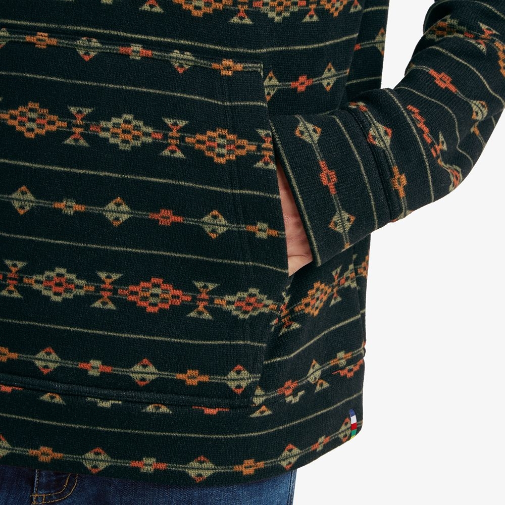 Sherpa Adventure Gear Bhutan Pullover Black Stripe SM16028-282 fleeces en truien online bestellen bij Kathmandu Outdoor & Travel