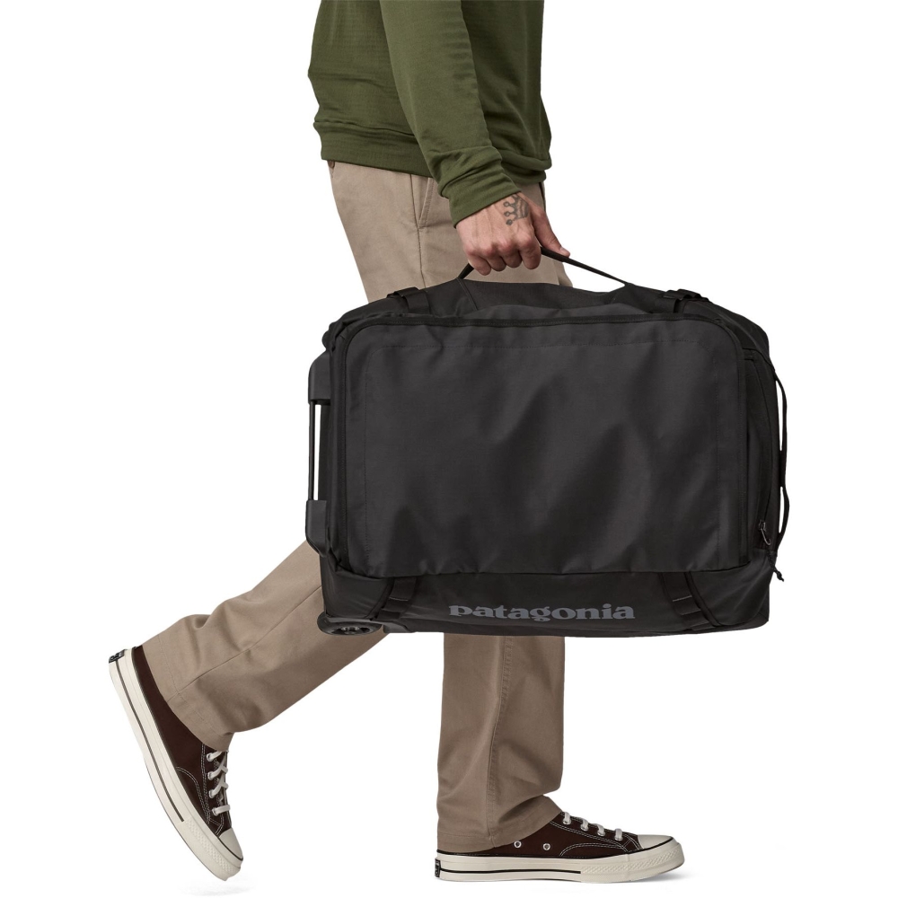 Patagonia Black Hole Wheeled Duffel 40L Black 49379-BLK rolkoffers online bestellen bij Kathmandu Outdoor & Travel