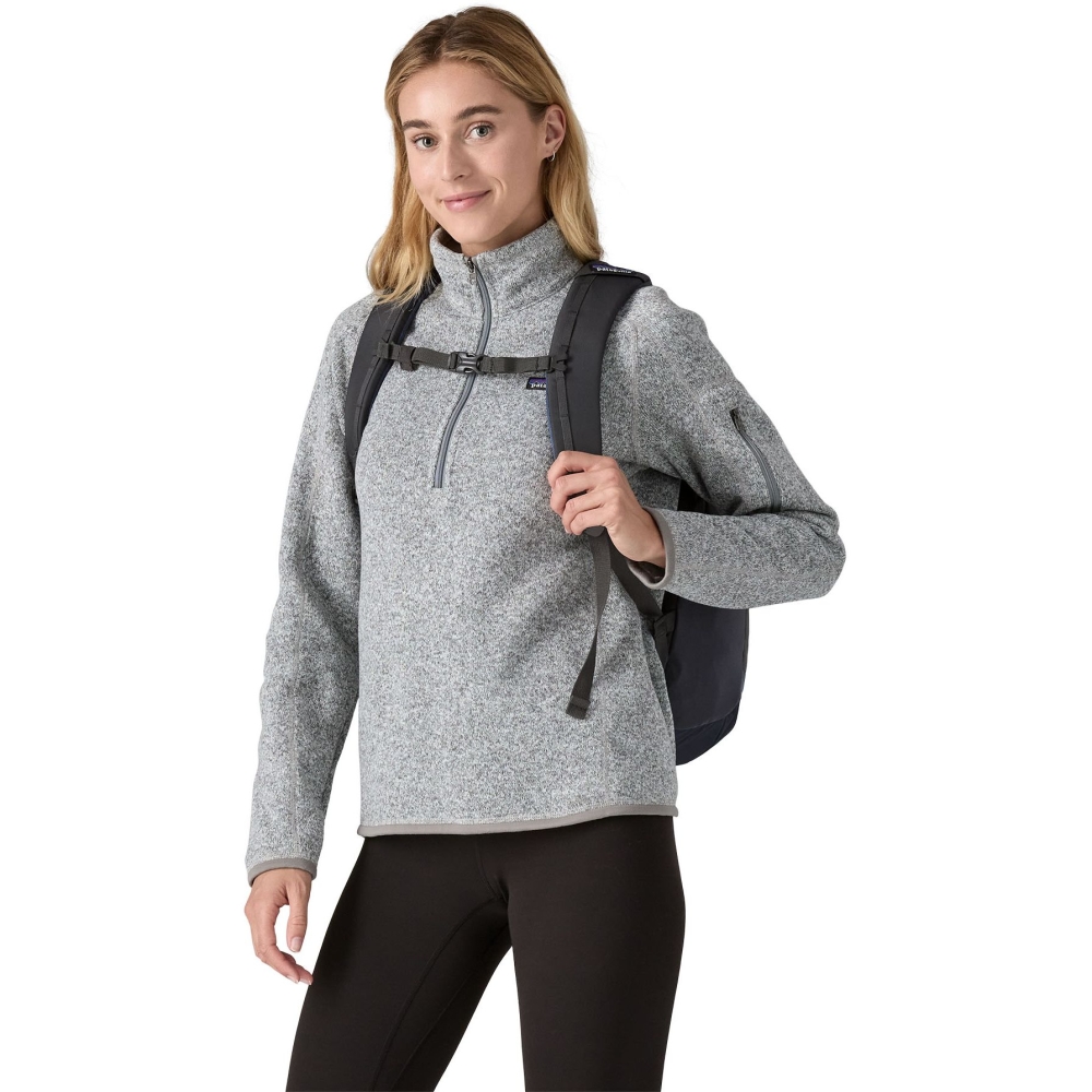 Patagonia Refugio Day Pack 26L Smolder Blue 47913-SMDB dagrugzakken online bestellen bij Kathmandu Outdoor & Travel