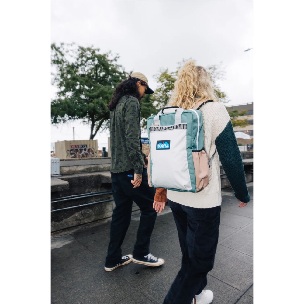 Kavu Shuttle Sack Calm Coast 9494-2361 dagrugzakken online bestellen bij Kathmandu Outdoor & Travel