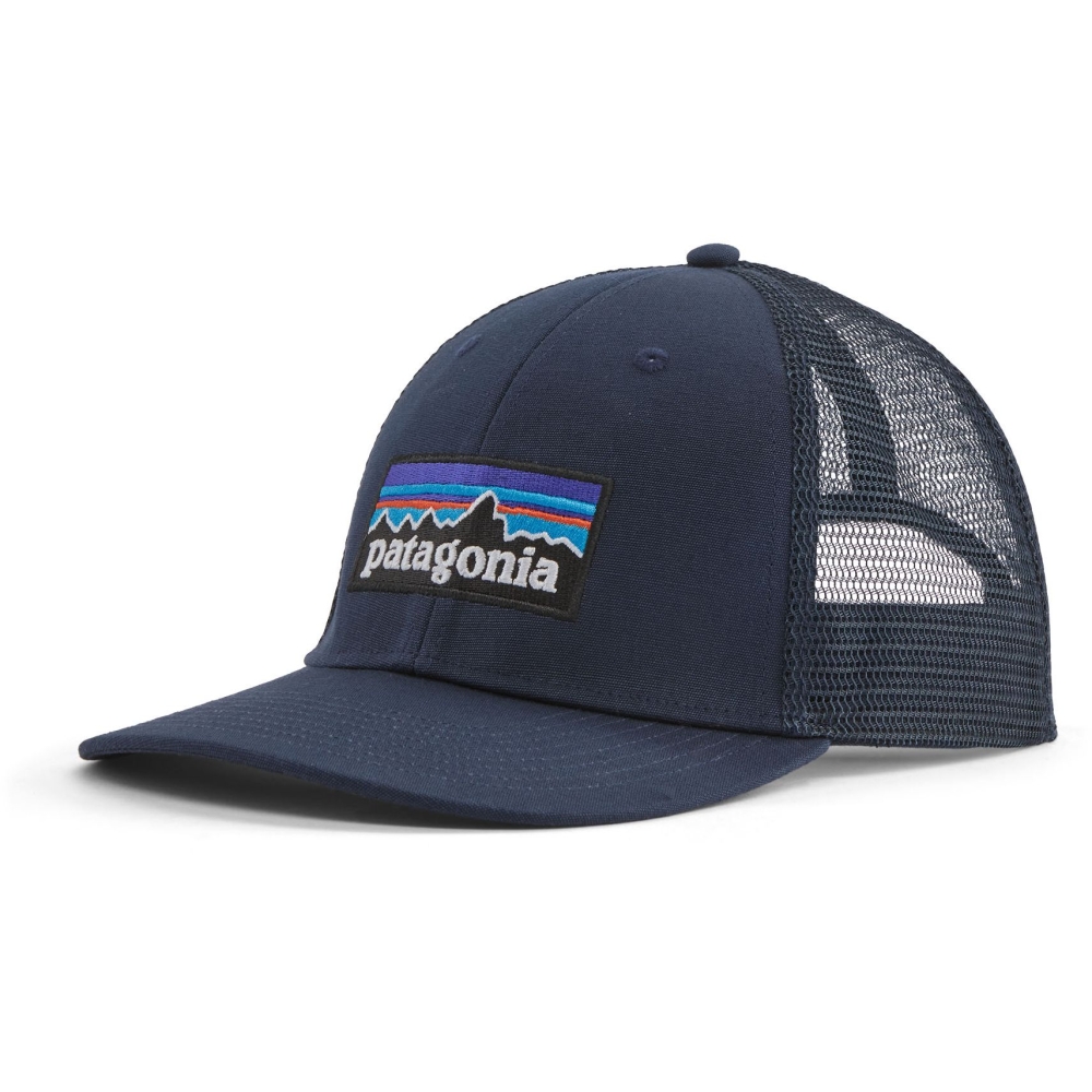 Patagonia P-6 Logo LoPro Trucker Hat New Navy 38283-NENA kleding accessoires online bestellen bij Kathmandu Outdoor & Travel