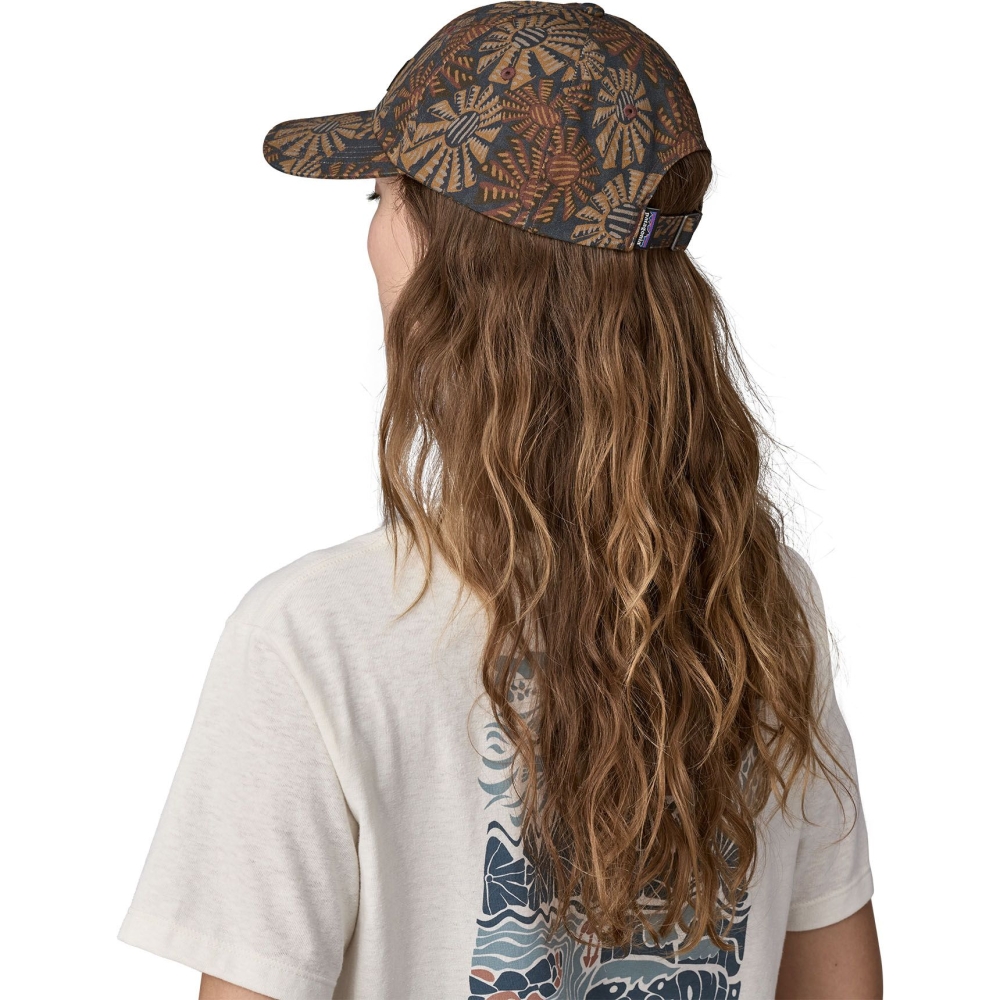 Patagonia P-6 Label Trad Cap Sun Wave: Smolder Blue 38296-SWBE kleding accessoires online bestellen bij Kathmandu Outdoor & Travel