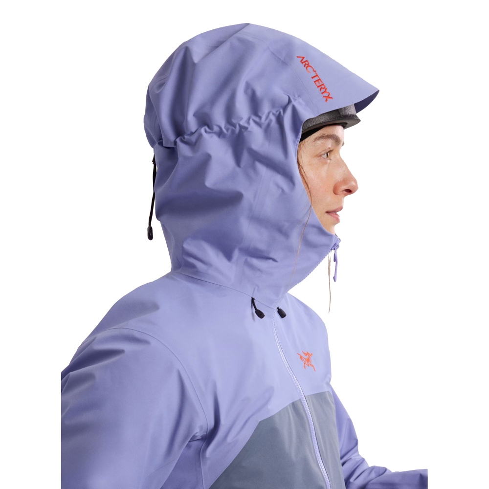 Arc'teryx Beta SL Jacket Women's Twilight Trail 9674-021951 jassen online bestellen bij Kathmandu Outdoor & Travel