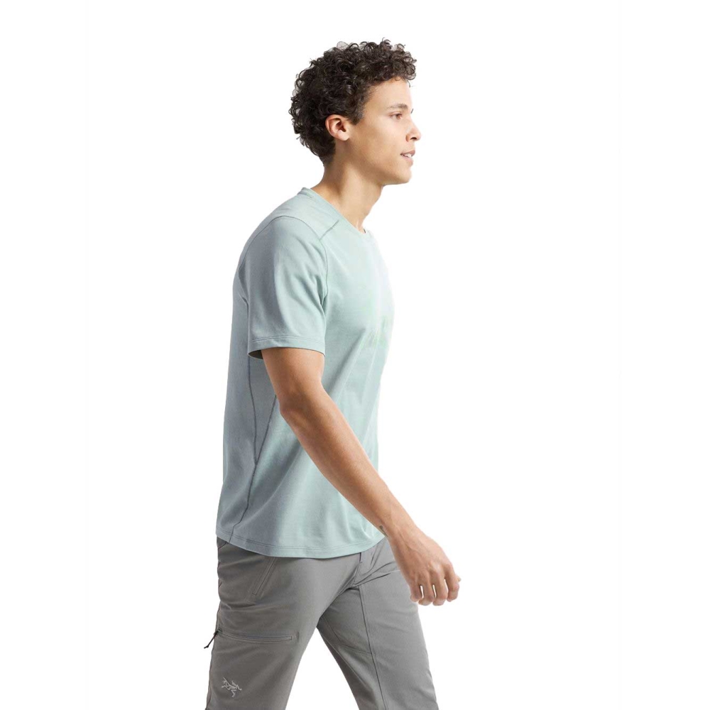 Arc'teryx Cormac Logo SS Stone Green Heather 9726-021915 shirts en tops online bestellen bij Kathmandu Outdoor & Travel