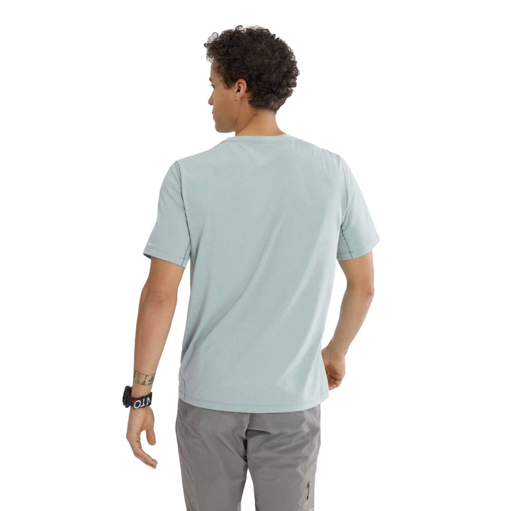 Arc'teryx Cormac Logo SS Stone Green Heather 9726-021915 shirts en tops online bestellen bij Kathmandu Outdoor & Travel