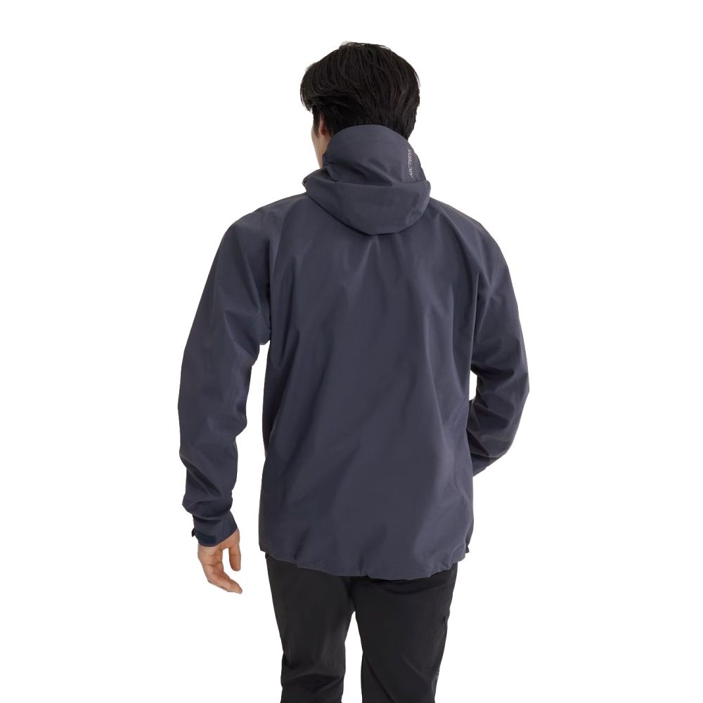 Arc'teryx Beta Jacket Black Sapphire 9648-001280 jassen online bestellen bij Kathmandu Outdoor & Travel