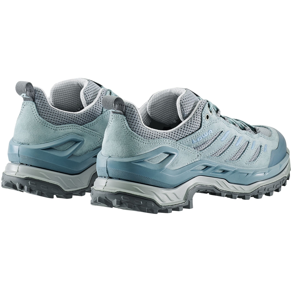 Lowa Innovo Lo Women's Light Blue LM321560-0670 wandelschoenen dames online bestellen bij Kathmandu Outdoor & Travel