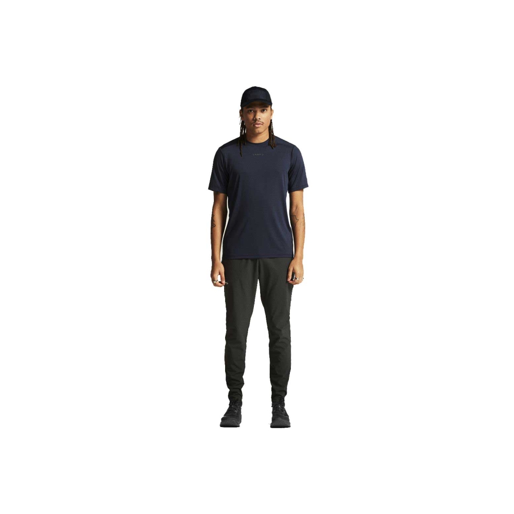 Craft Adv Essence SS Tee 2 Blaze 1914792-396000 shirts en tops online bestellen bij Kathmandu Outdoor & Travel