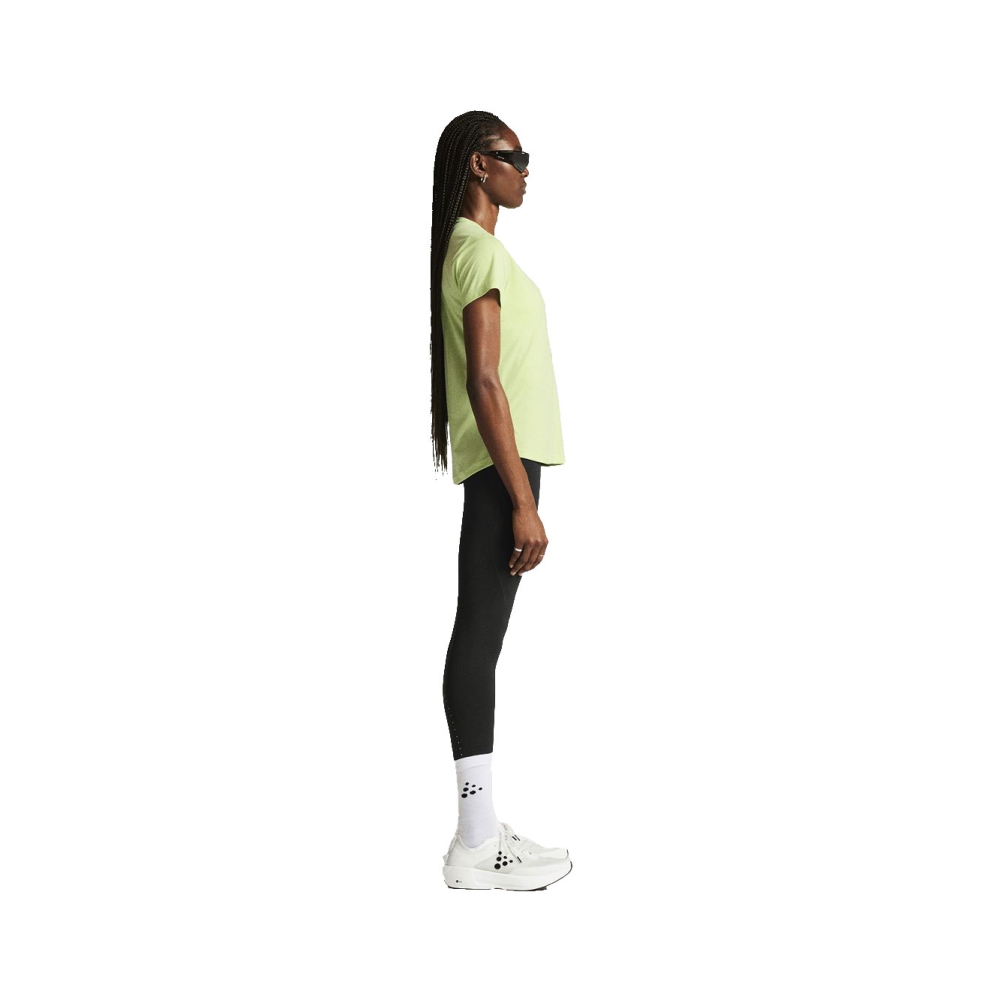 Craft Core Essence SS Tee 2 Women's Colias 1915291-507000 shirts en tops online bestellen bij Kathmandu Outdoor & Travel