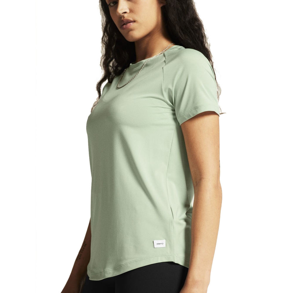 Craft Collective SS Tee Women's Glacial 1916026-630000 shirts en tops online bestellen bij Kathmandu Outdoor & Travel