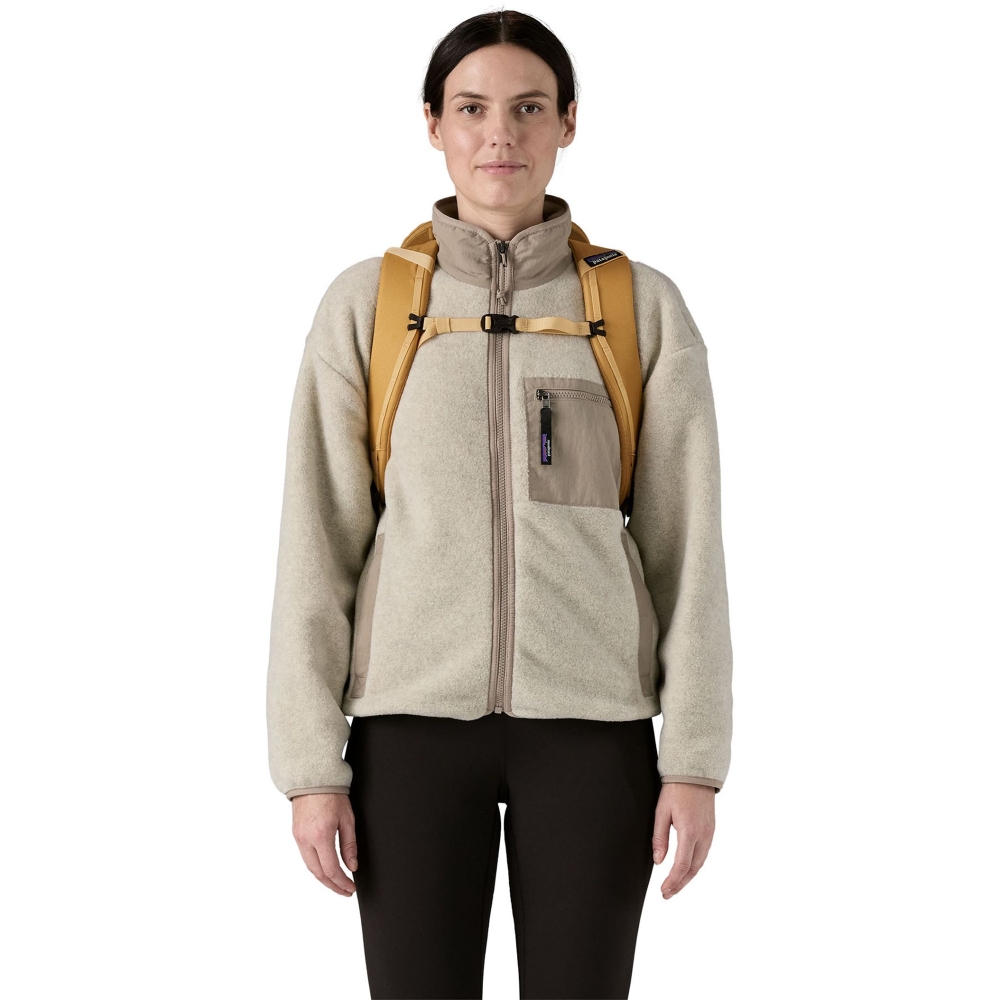 Patagonia Black Hole Pack 32L Pufferfish Gold w/Beeswax Tan 49302-PGTA dagrugzakken online bestellen bij Kathmandu Outdoor & Travel