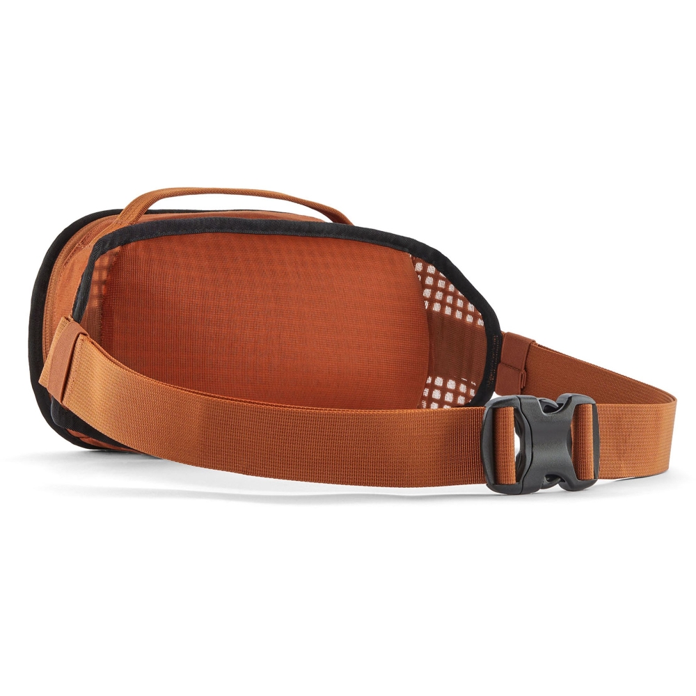 Patagonia Fieldsmith Hip Pack Robin Brown 48580-ROBN tassen online bestellen bij Kathmandu Outdoor & Travel