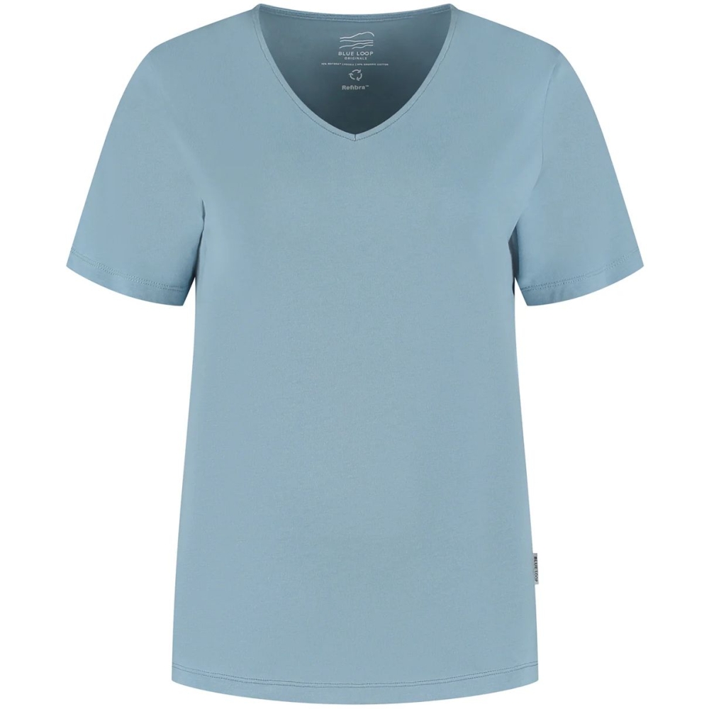 Blue Loop Originals Refibra Loose Fit V-neck Tshirt Women's Blue Shadow W-RLF014-25-B289 shirts en tops online bestellen bij Kathmandu Outdoor & Travel