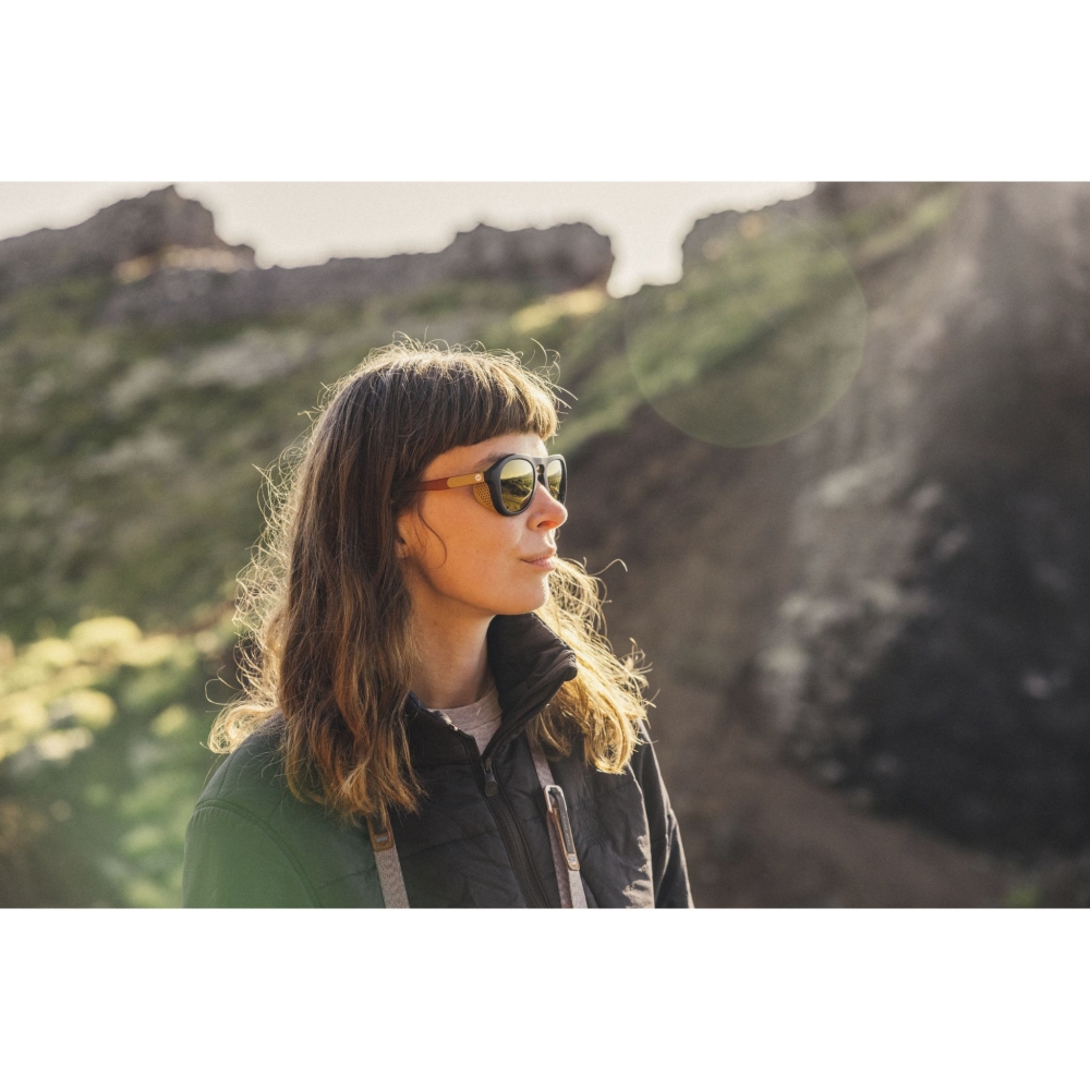 Sunski Sunski Treeline Cat. 4 SUN-TL-BBRP zonnebrillen Sunski Treeline Cat. 4 Black Bronze SUN-TL-BBRP zonnebrillen online bestellen bij Kathmandu Outdoor & Travel