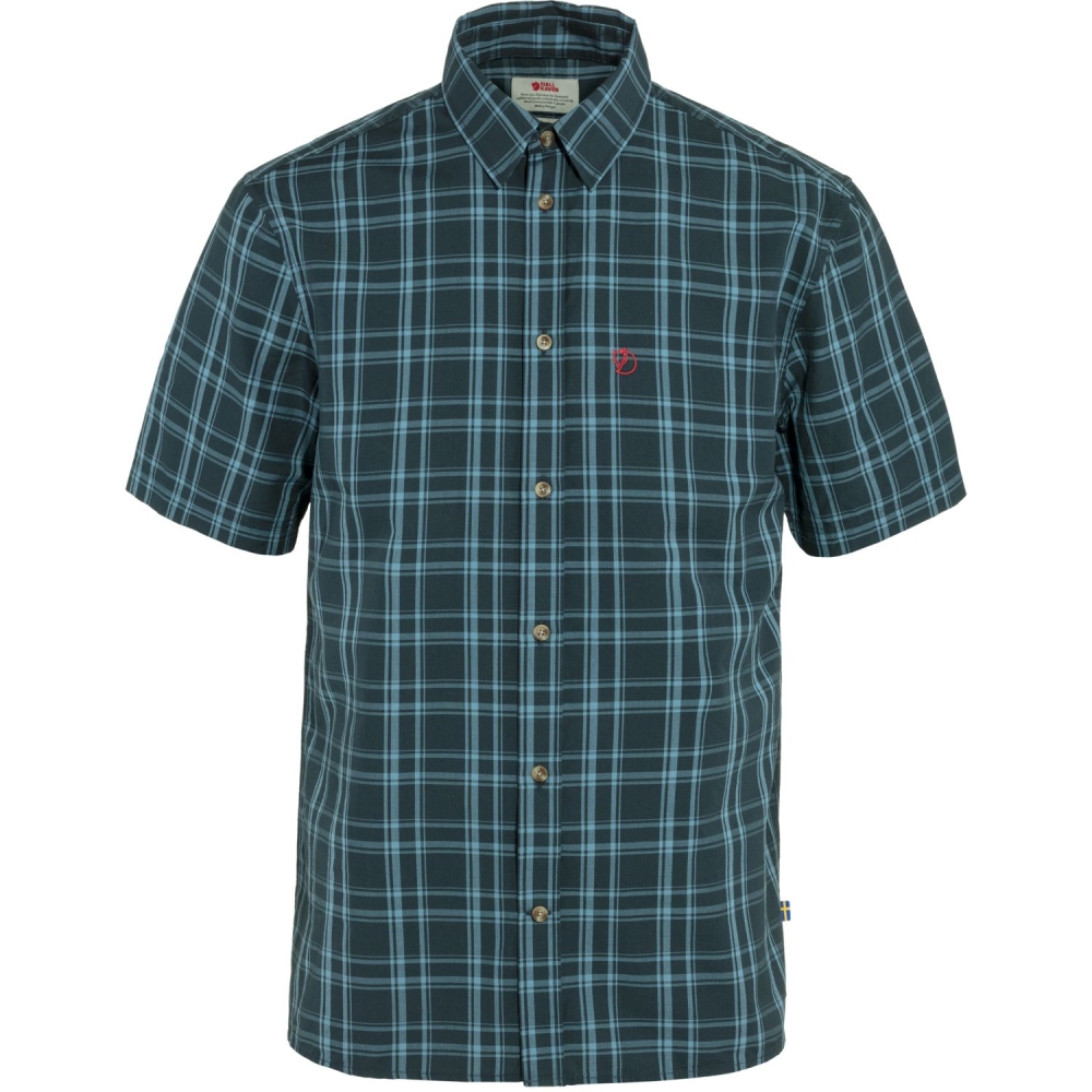 Fjällräven Övik Lite Shirt SS Dark Navy-Dawn Blue F87038-555-543 shirts en tops online bestellen bij Kathmandu Outdoor & Travel