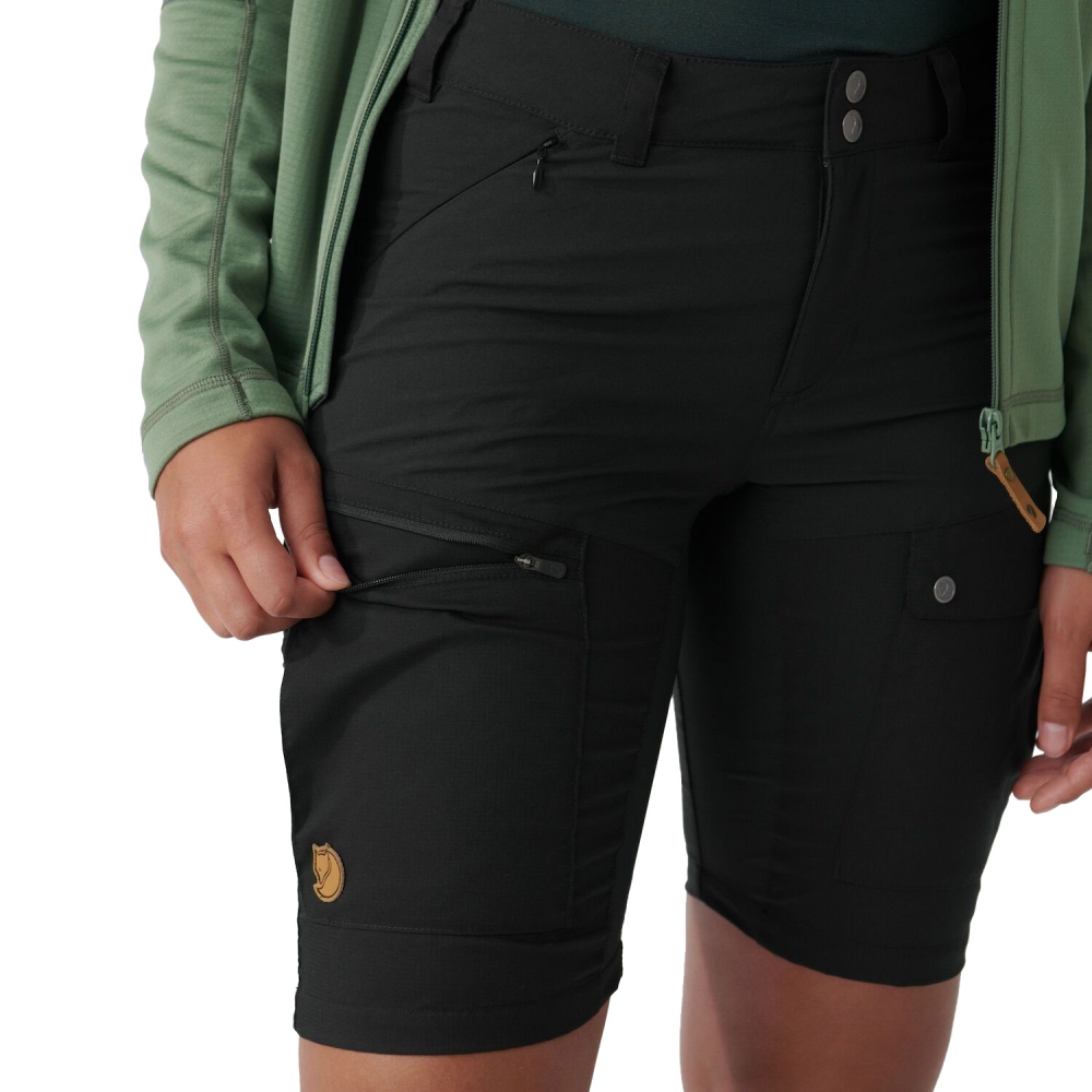 Fjällräven Abisko Midsummer Shorts Women's Black F89857-550 broeken online bestellen bij Kathmandu Outdoor & Travel
