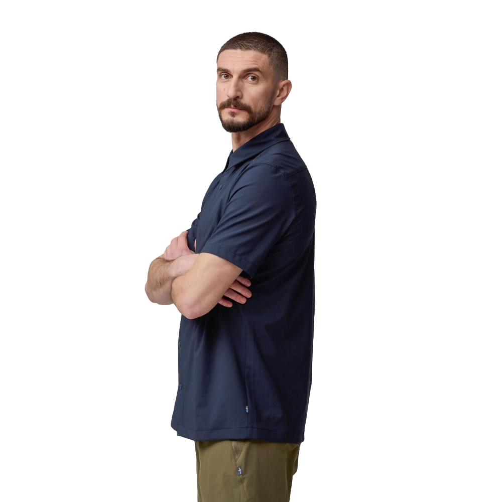 Fjällräven High Coast Pack Shirt SS Dark Navy F12600249-555 shirts en tops online bestellen bij Kathmandu Outdoor & Travel