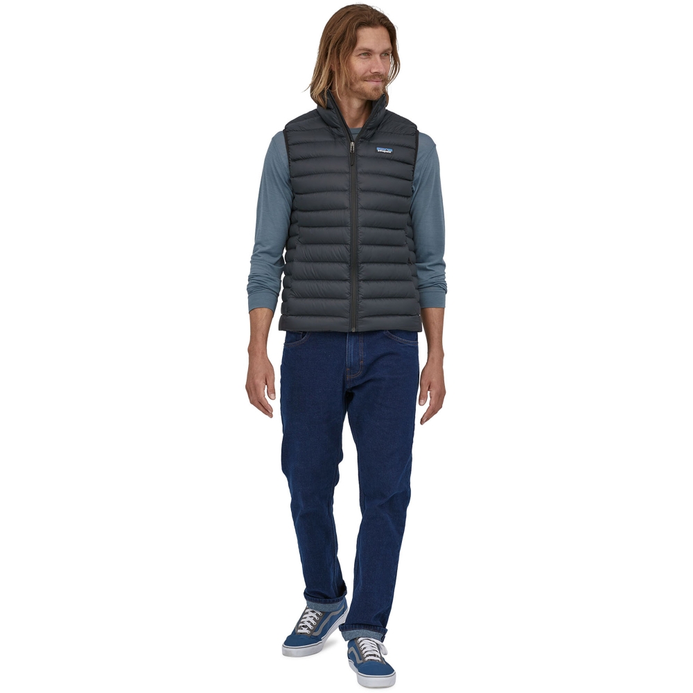 Patagonia Down Sweater Vest Black 84623-BLK jassen online bestellen bij Kathmandu Outdoor & Travel