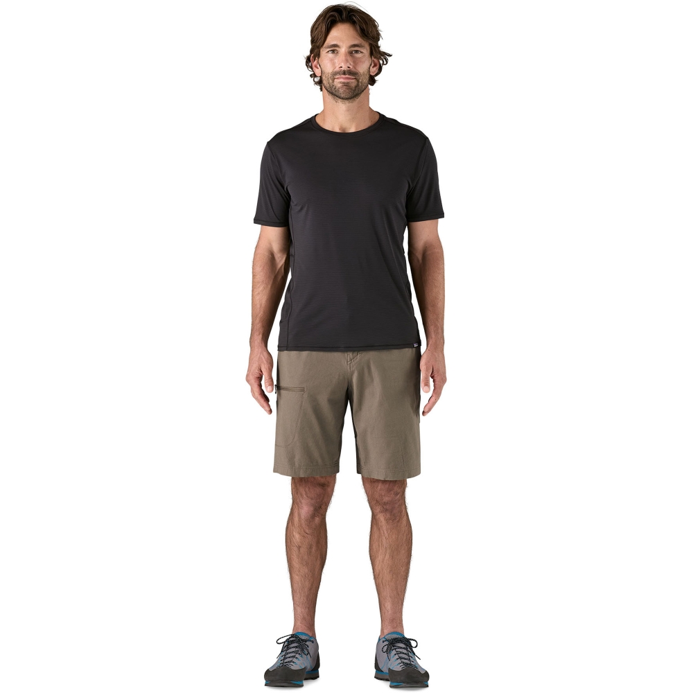 Patagonia Venga Rock Shorts Wing Grey 83102-WNGY broeken online bestellen bij Kathmandu Outdoor & Travel
