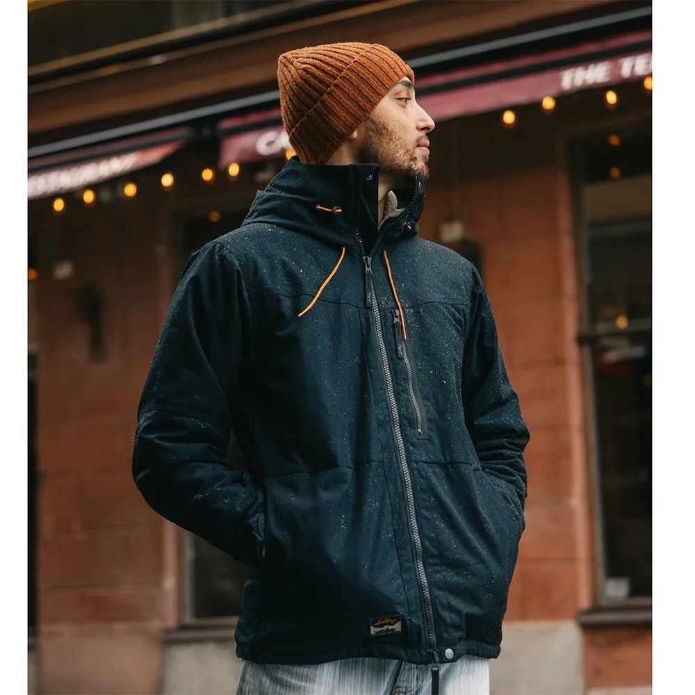 Lundhags Järpen Pile Jacket Black 42605-23-900 jassen online bestellen bij Kathmandu Outdoor & Travel