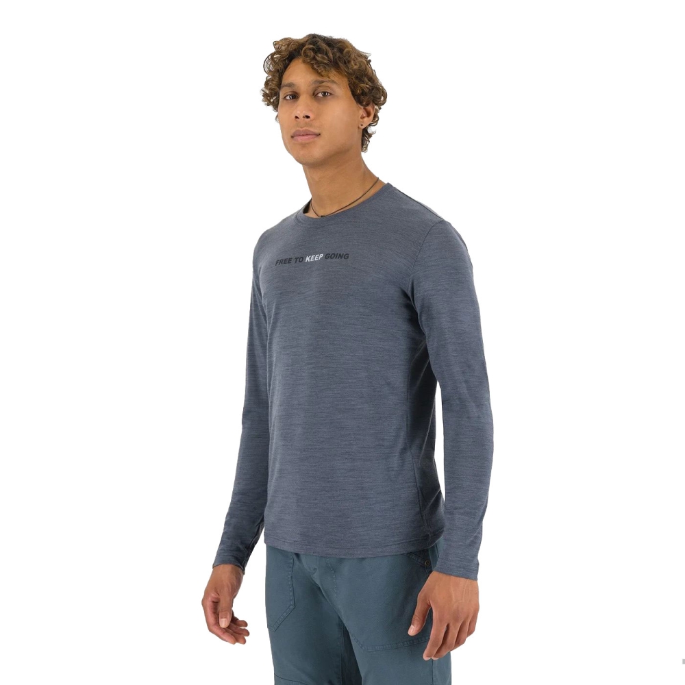 Karpos Coppolo Merino Long Sleeve Dark Slate 2531065-20 shirts en tops online bestellen bij Kathmandu Outdoor & Travel