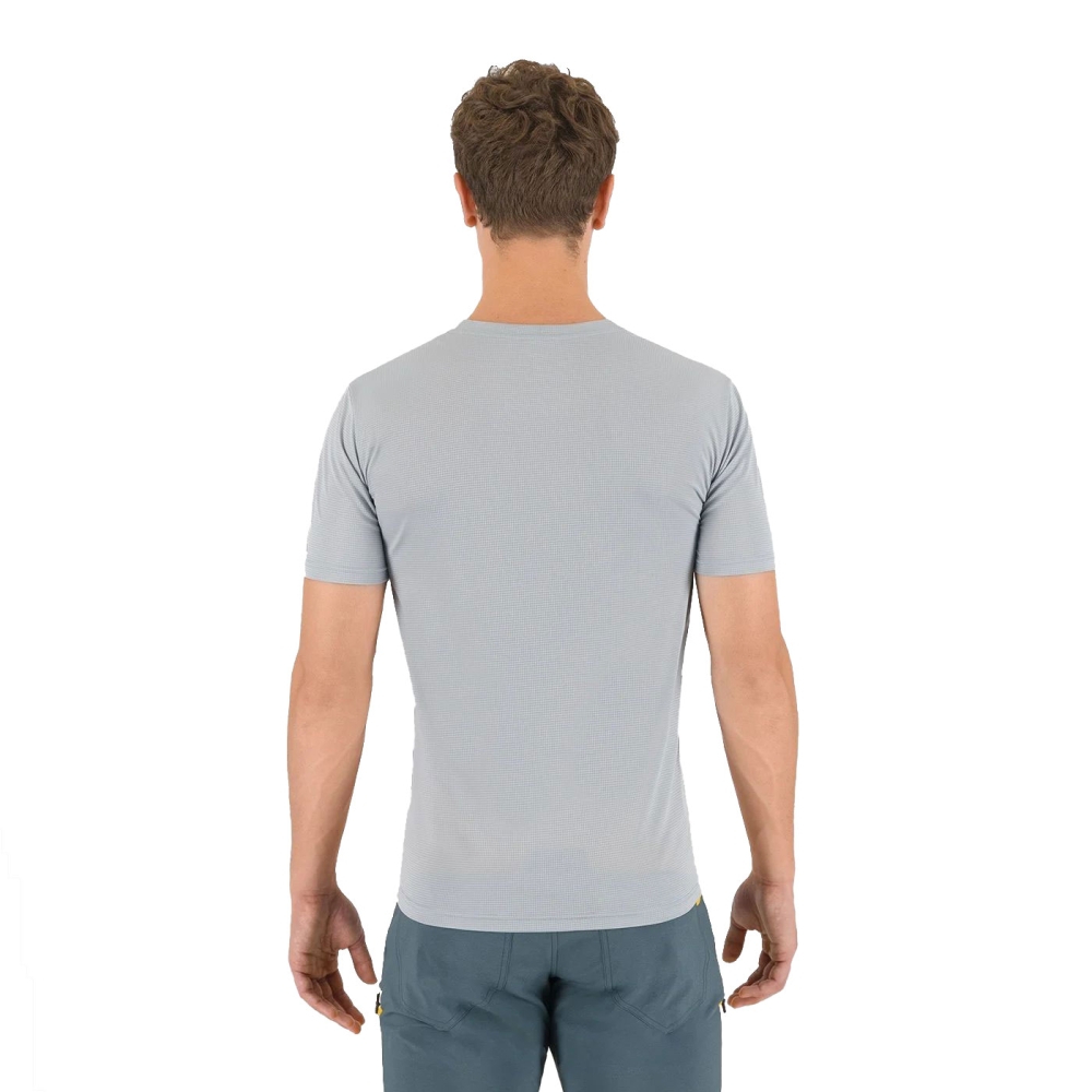Karpos Loma Evo T-Shirt Quarry 2531088-21 shirts en tops online bestellen bij Kathmandu Outdoor & Travel