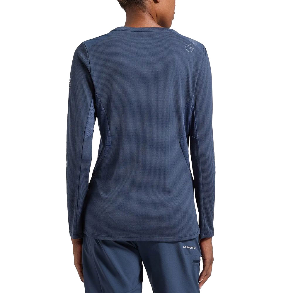 La Sportiva Beyond Longsleeve Women's Night Sky/Chalk Q85-646004 shirts en tops online bestellen bij Kathmandu Outdoor & Travel