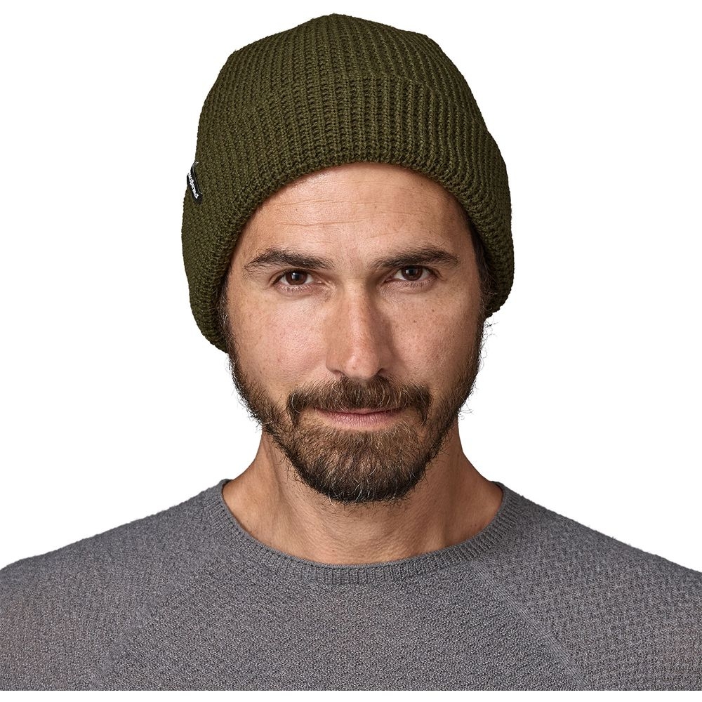 Patagonia Snowdrifter Beanie Pine Needle Green 33385-PNGR kleding accessoires online bestellen bij Kathmandu Outdoor & Travel