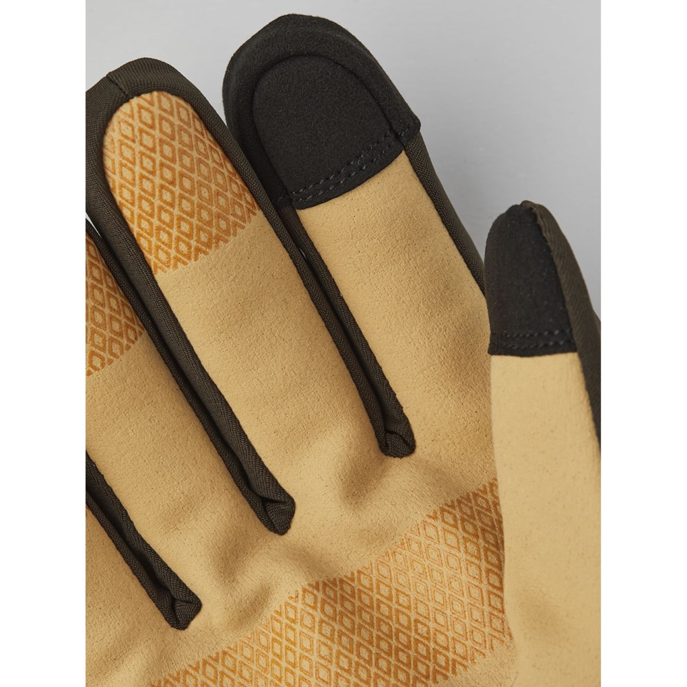 Hestra CZone Contact Glove - 5 finger Dark forest 32110-861 kleding accessoires online bestellen bij Kathmandu Outdoor & Travel