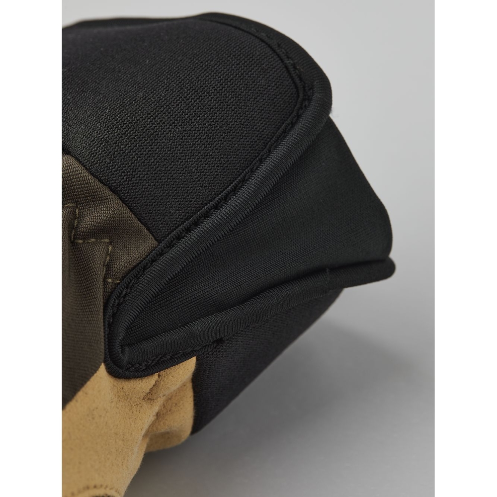 Hestra CZone Contact Glove - 5 finger Dark forest 32110-861 kleding accessoires online bestellen bij Kathmandu Outdoor & Travel