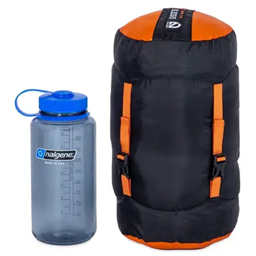Nemo Disco Mens 30 Long Endless Promise Chimera 8116.66037244 slaapzakken online bestellen bij Kathmandu Outdoor & Travel