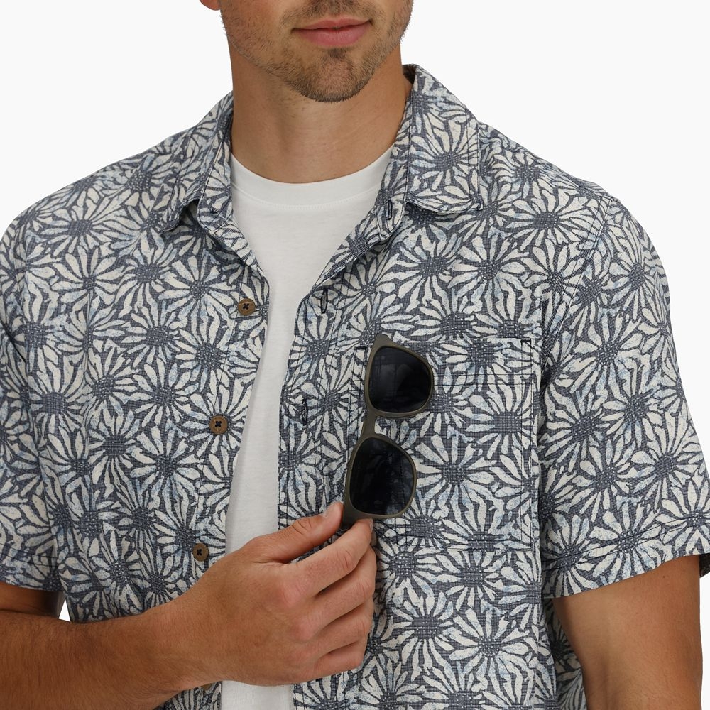 Royal Robbins Camino Pucker S/S Deep Blue Caledonia Pt Y12600137-484 shirts en tops online bestellen bij Kathmandu Outdoor & Travel