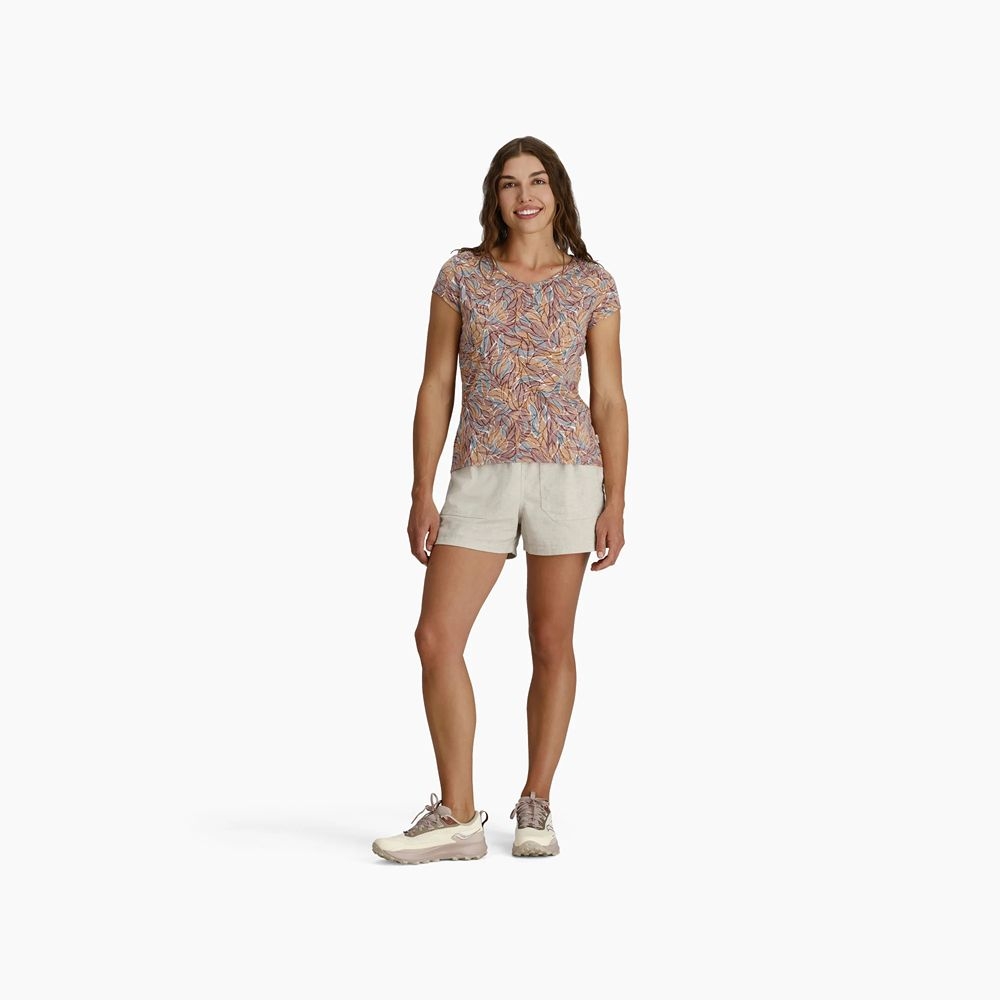 Royal Robbins Featherweight Tee Women's Wild Rhubarb Presidio Pt Y611013-691 shirts en tops online bestellen bij Kathmandu Outdoor & Travel