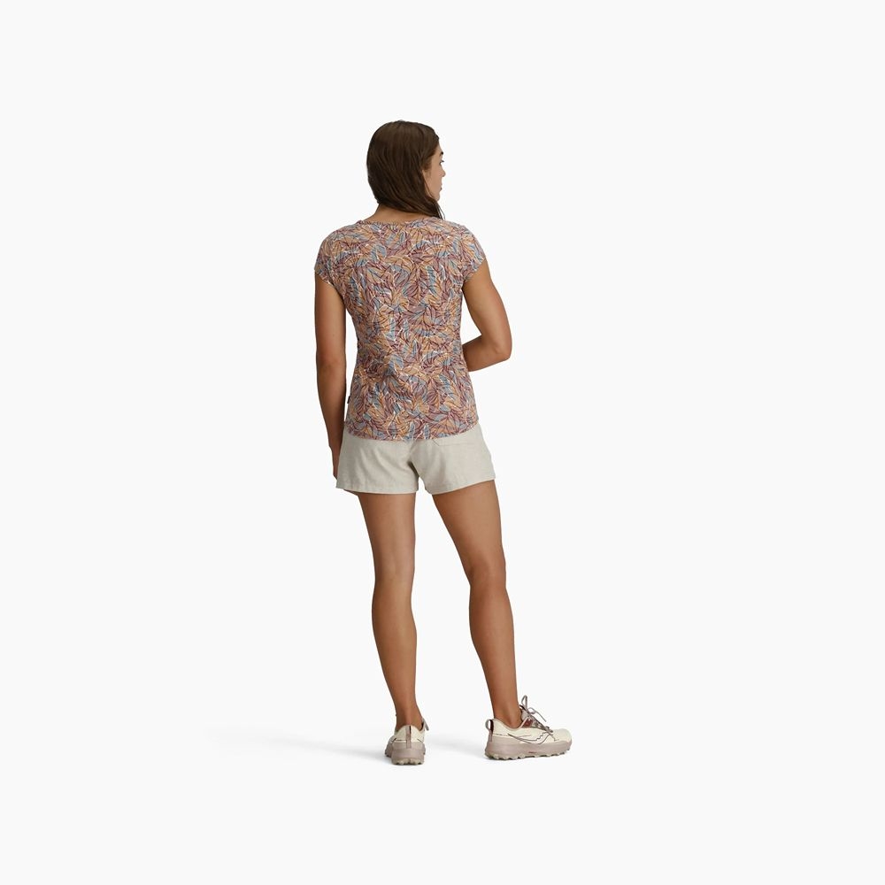 Royal Robbins Featherweight Tee Women's Wild Rhubarb Presidio Pt Y611013-691 shirts en tops online bestellen bij Kathmandu Outdoor & Travel