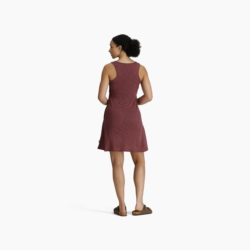 Royal Robbins Featherweight Knit Dress Wild Rhubarb Nisene Pt Y616007S-655 jurken en rokken online bestellen bij Kathmandu Outdoor & Travel