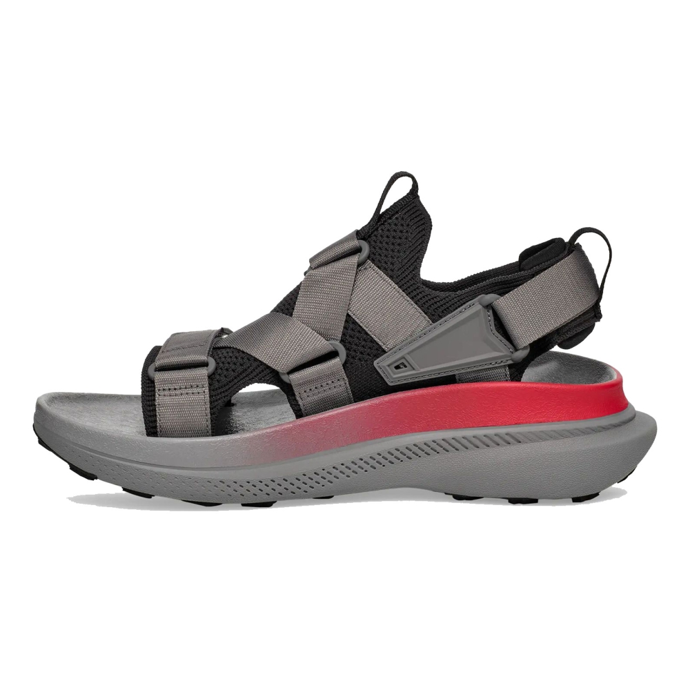 Teva Aventrail Black/ Charcoal 1156150-BCRCL sandalen online bestellen bij Kathmandu Outdoor & Travel