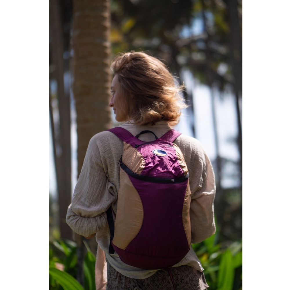 Ticket to the Moon Mini Backpack Plum / Hazelnut TMMBP7874 dagrugzakken online bestellen bij Kathmandu Outdoor & Travel