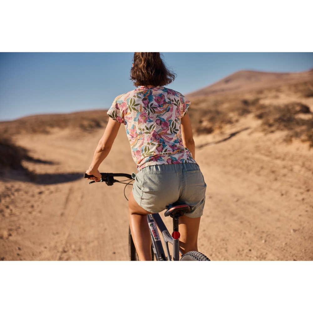Sherpa Adventure Gear Neha Tee Women's Rosie Peacock SW21016-458 shirts en tops online bestellen bij Kathmandu Outdoor & Travel