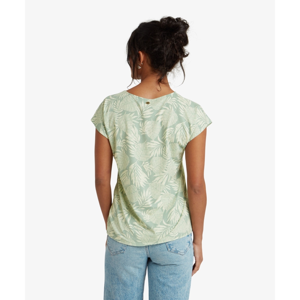 Sherpa Adventure Gear Neha Tee Women's Celery Bhodi Leaf SW21016-897 shirts en tops online bestellen bij Kathmandu Outdoor & Travel