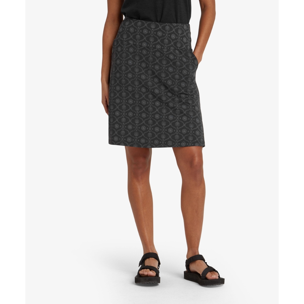 Sherpa Adventure Gear Padma Pull On Skirt Women's Black Sublime SW24007-136 jurken en rokken online bestellen bij Kathmandu Outdoor & Travel