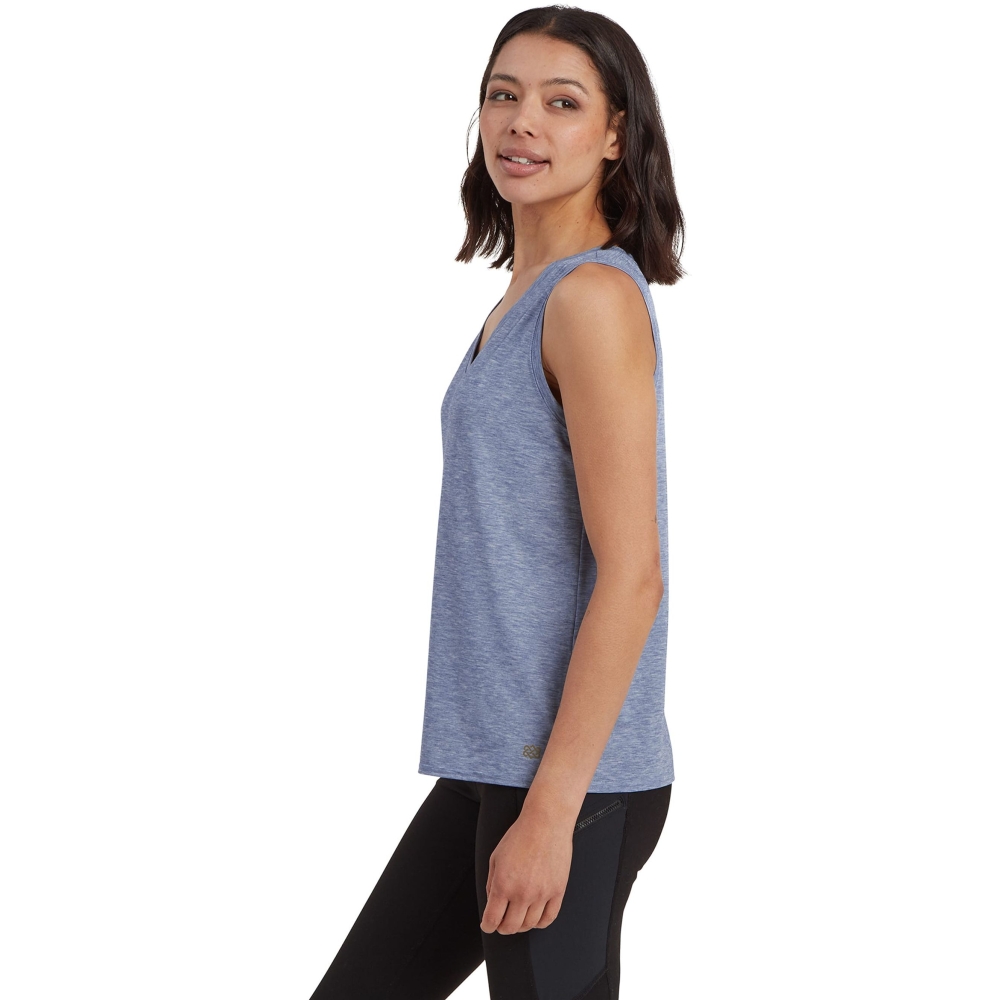 Sherpa Adventure Gear Asha V-Neck Tank Women's Seaport Blue SW20022-738 shirts en tops online bestellen bij Kathmandu Outdoor & Travel