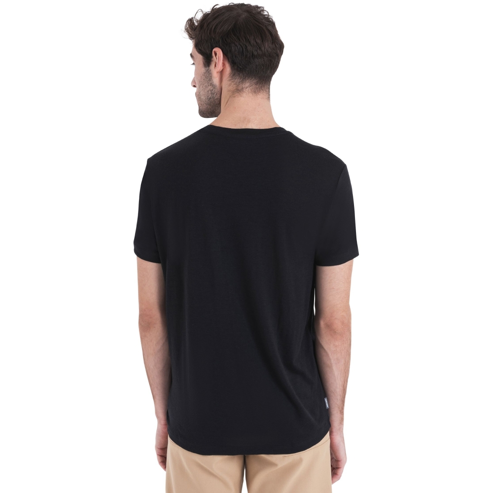 Icebreaker Mer 150 Tech Lite III SS Tee Black IB0A56WL-0011 shirts en tops online bestellen bij Kathmandu Outdoor & Travel
