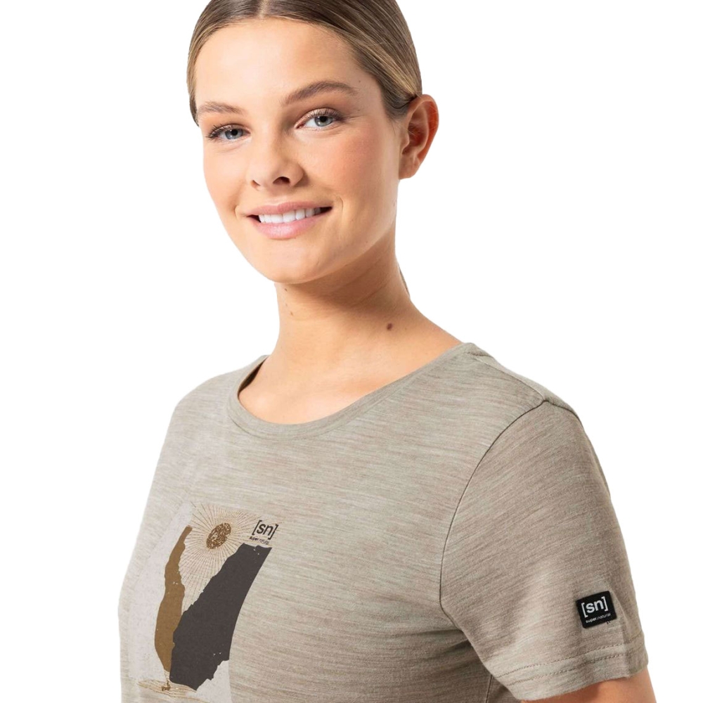 Super Natural Rio Grande Tee Women's Vintage Khaki Melange/Various SNWP03182-17E shirts en tops online bestellen bij Kathmandu Outdoor & Travel