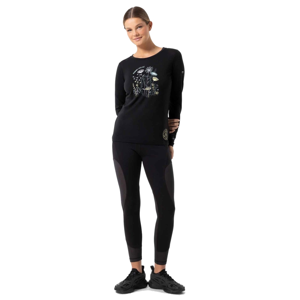 Super Natural Hodgepodge LS Women's Jet Black/Various SNWP04077-X48 shirts en tops online bestellen bij Kathmandu Outdoor & Travel