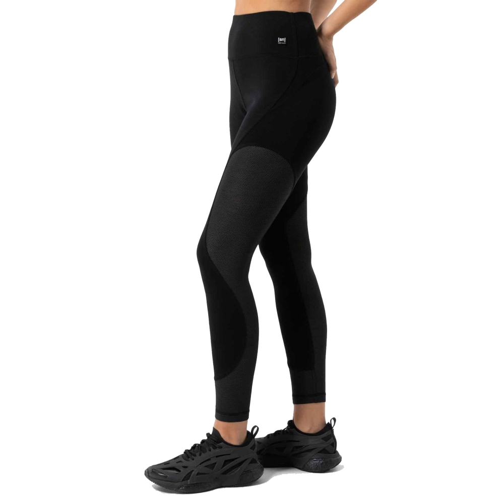 Super Natural Air Tights Women's Jet Black/Jet Black SNW024790-D26 broeken online bestellen bij Kathmandu Outdoor & Travel